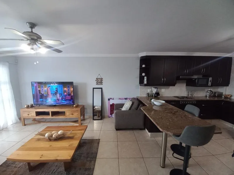 3 Bedroom Apartment / flat to rent in St Michaels On Sea