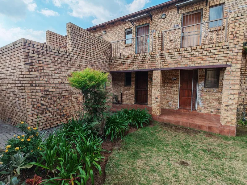 2 Bedroom Apartment in Honeydew