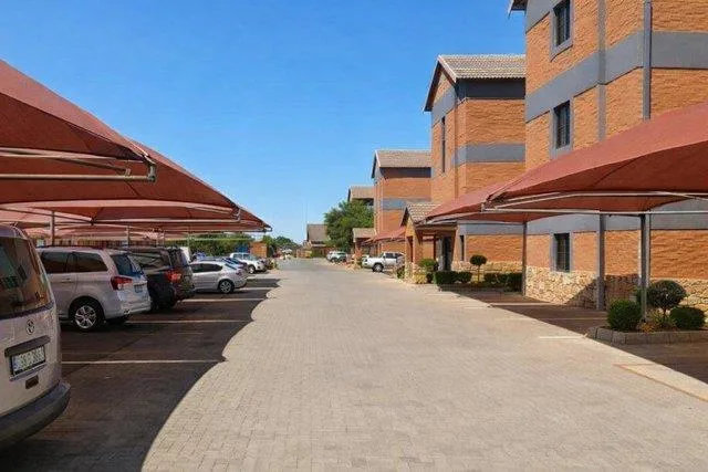 1 Bedroom Apartment / flat for sale in Spitskop SH
