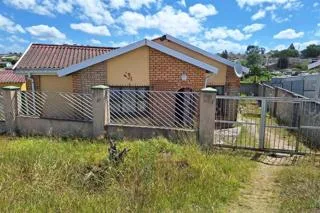 3 Bedroom House for sale in Mdantsane Nu 9