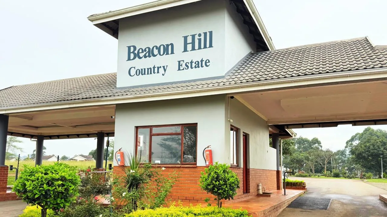 3 Bedroom Apartment / flat to rent in Panorama Gardens