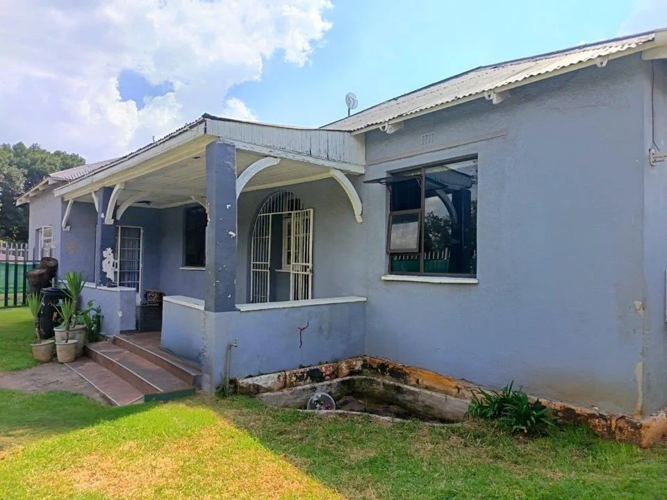 3 Bedroom House for sale in Springs Central