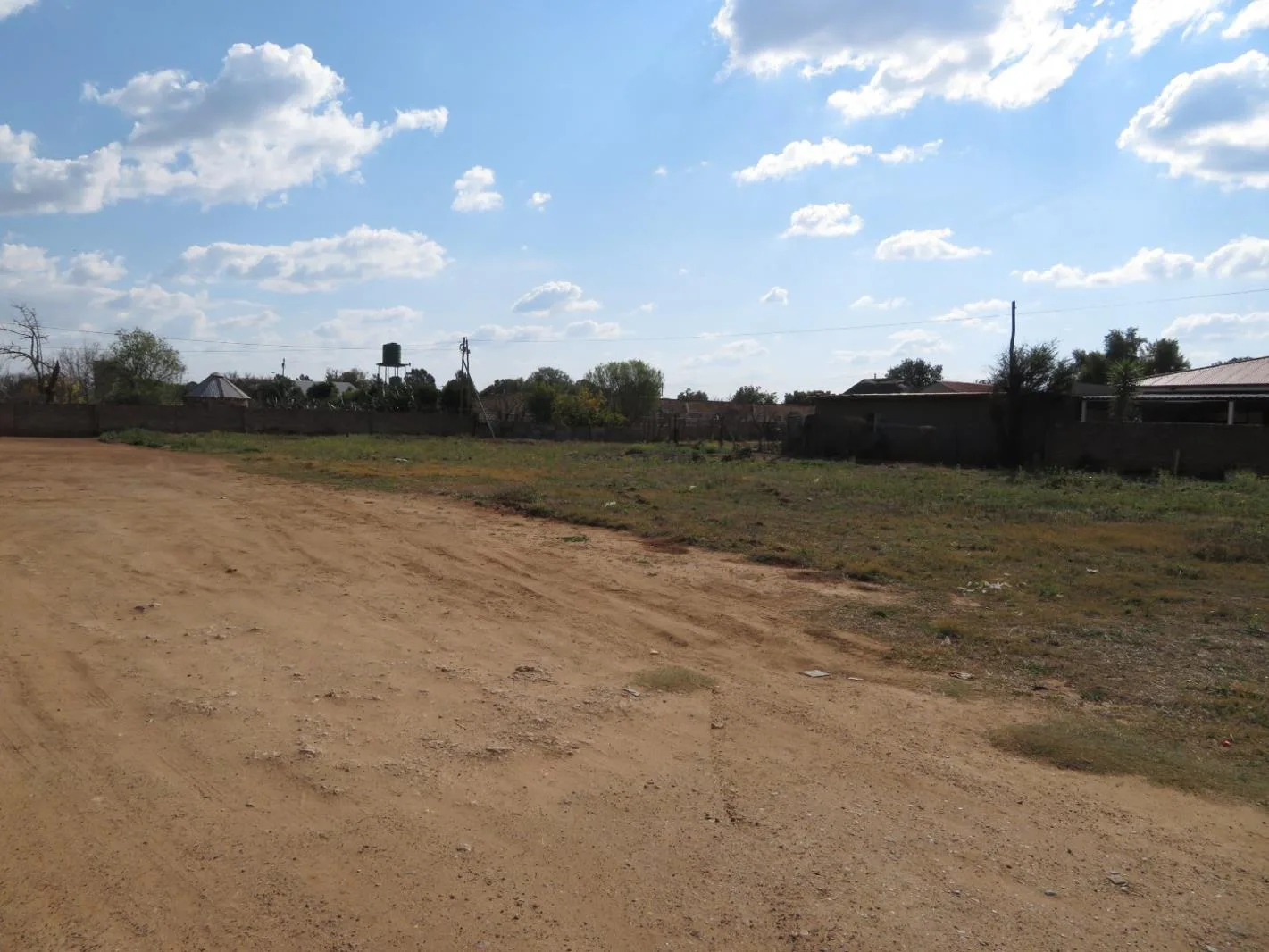 1 941 m² Land available in Delareyville