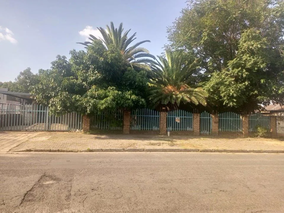 4 Bedroom House for sale in Boksburg North