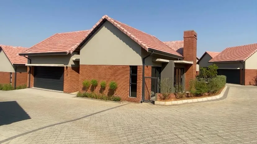 2 Bedroom Townhouse for sale in Wild Olive Estate