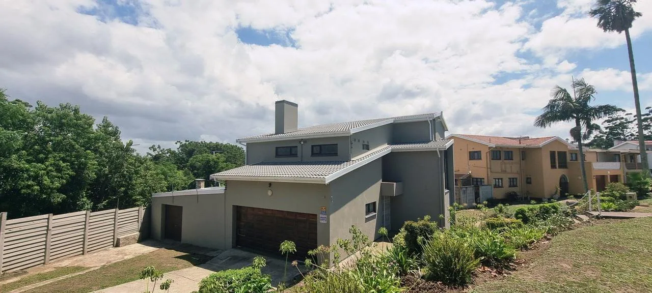 4 Bedroom House for sale in Braelyn