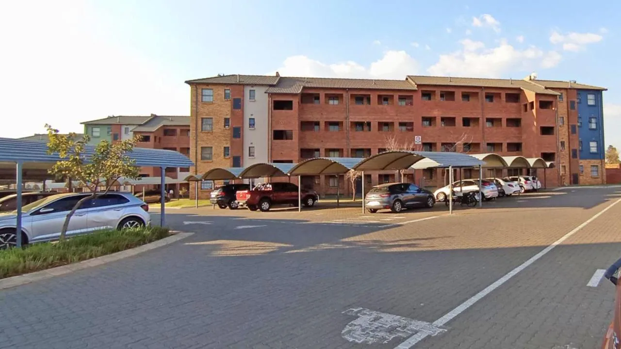 2 Bedroom Apartment / flat for sale in Montana Tuine
