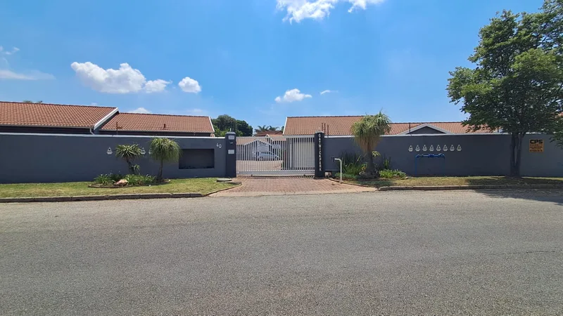 3 Bedroom Simplex in Raceview