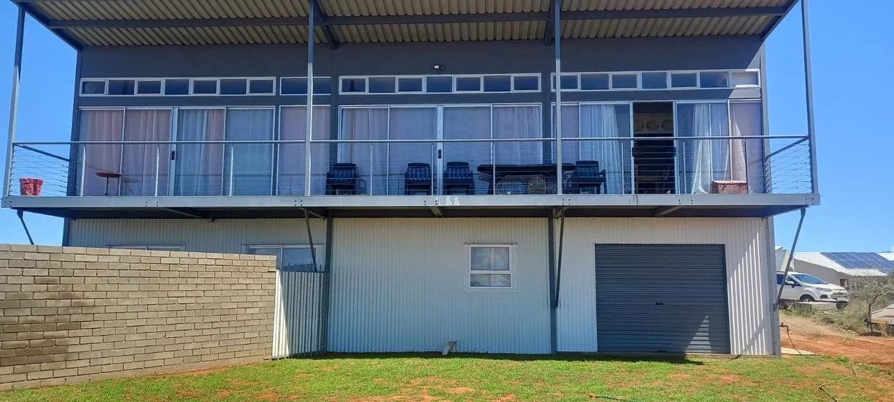 4 Bedroom House for sale in Orania