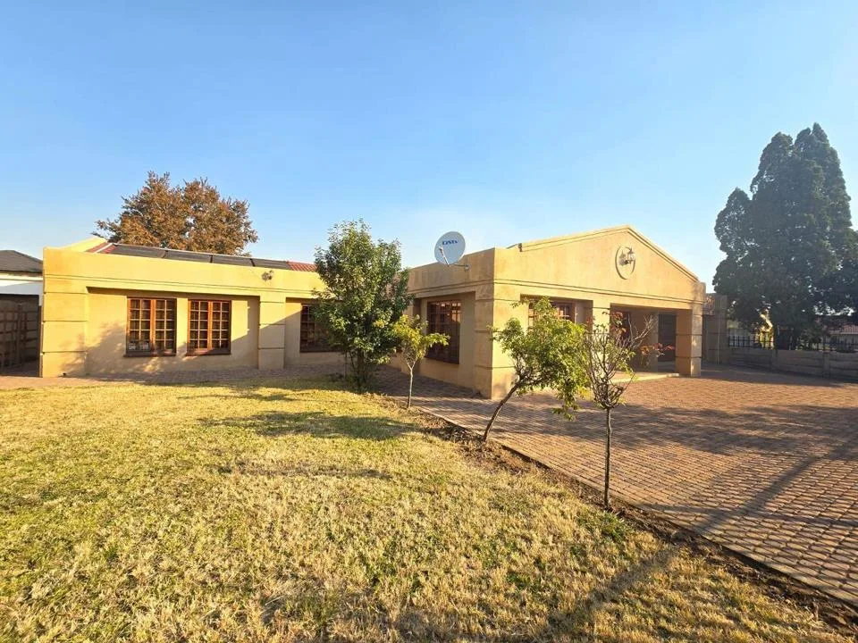 6 Bedroom House to rent in Secunda