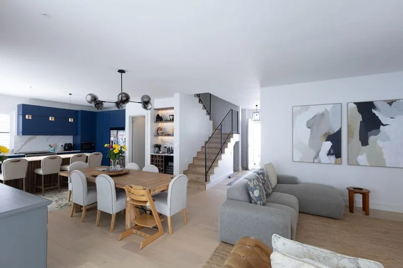 4 Bedroom House to rent in Constantia