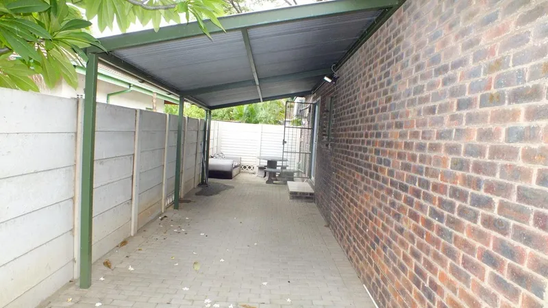 0.5 Bedroom House to rent in Phalaborwa