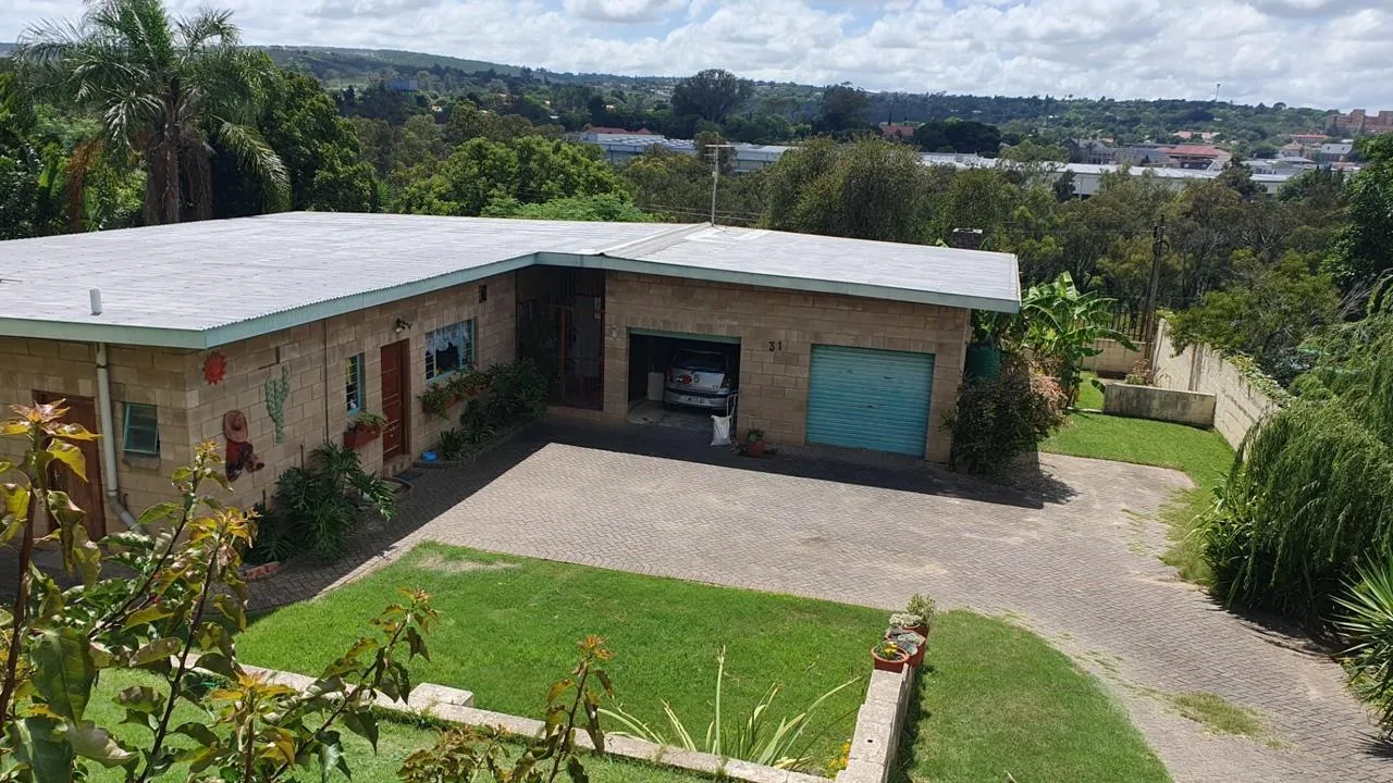 4 Bedroom House for sale in West Bank