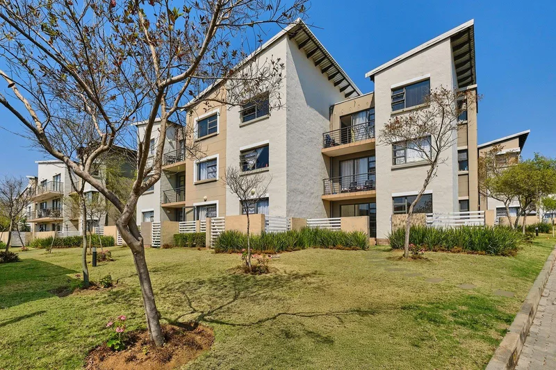 2 Bedroom Apartment in Fourways