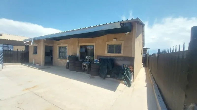 2 Bedroom House for sale in Phuthaditjhaba Rural