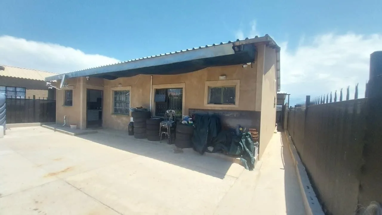 2 Bedroom House for sale in Phuthaditjhaba Rural