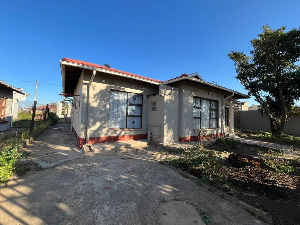 2 Bedroom Apartment / flat to rent in Mbuqu