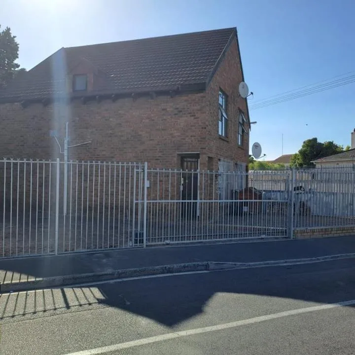 2 Bedroom House for sale in Morning Star