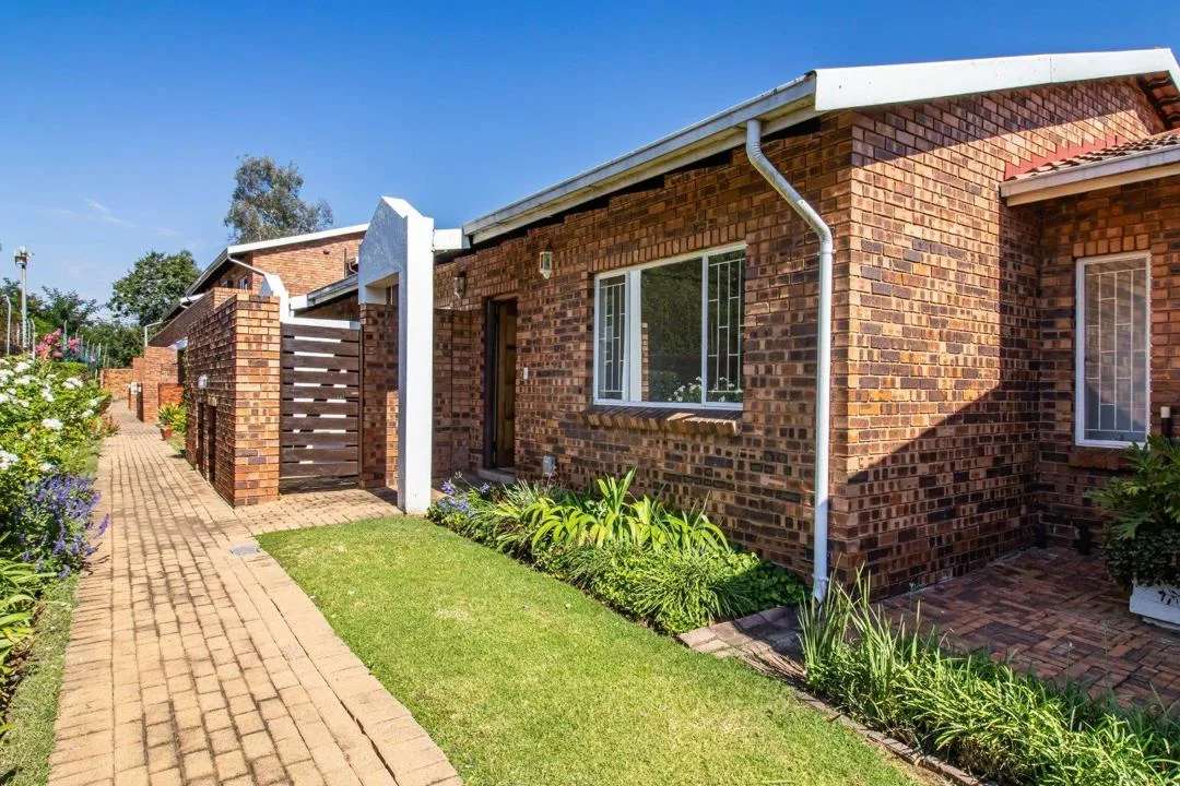 2 Bedroom Townhouse for sale in Northwold