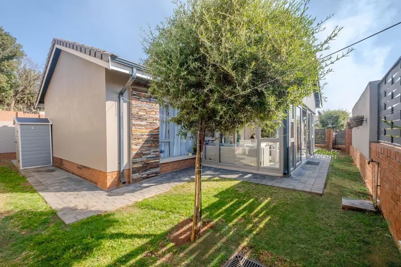 2 Bedroom House for sale in Waterkloof Marina Retirement Estate