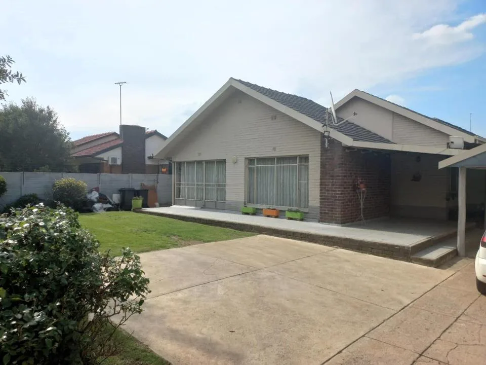 3 Bedroom House for sale in Boksburg West