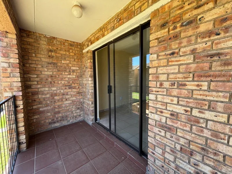 2 Bedroom Apartment in Grobler Park