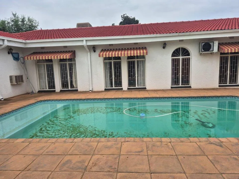 5 Bedroom House for sale in Royldene