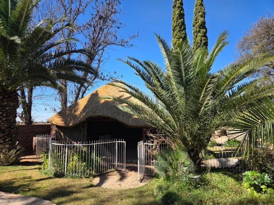 5 Bedroom House for sale in Stella
