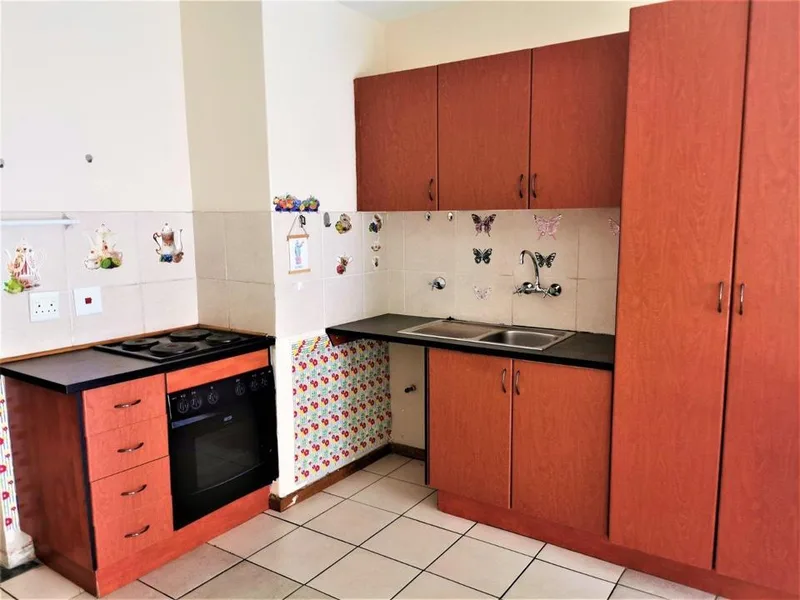 1 Bedroom Apartment / flat for sale in Zeekoewater AH
