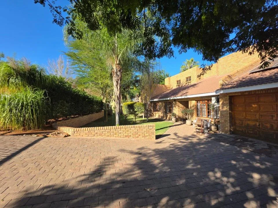 4 Bedroom House for sale in Keidebees