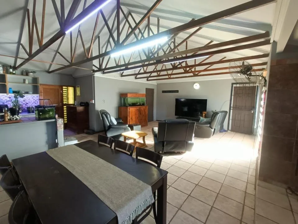 4 Bedroom House for sale in Secunda