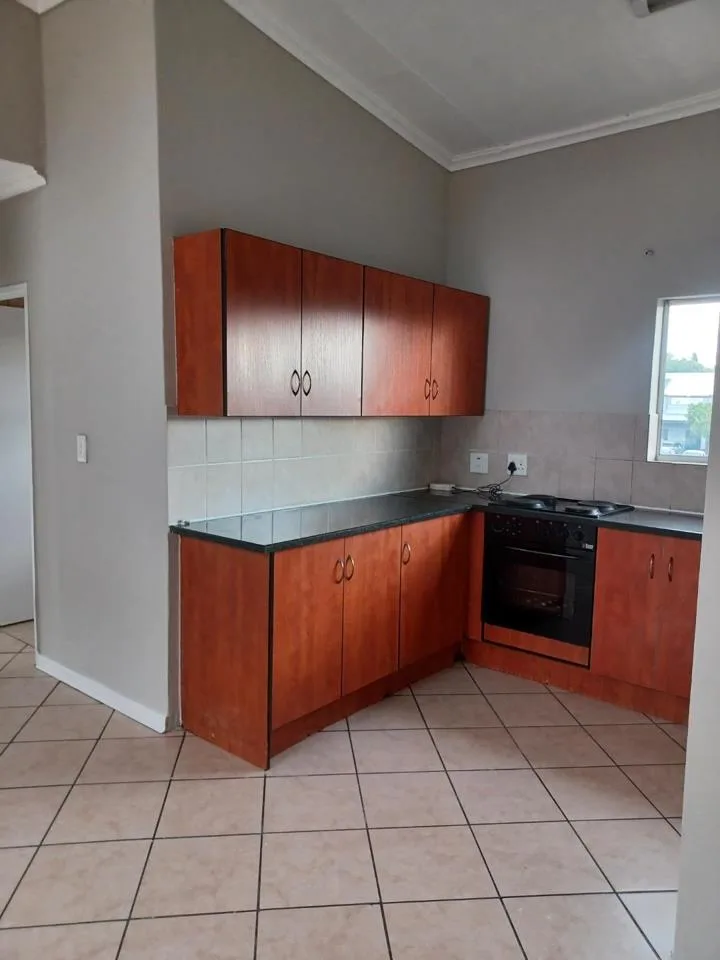 2 Bedroom Apartment / flat to rent in Halfway House