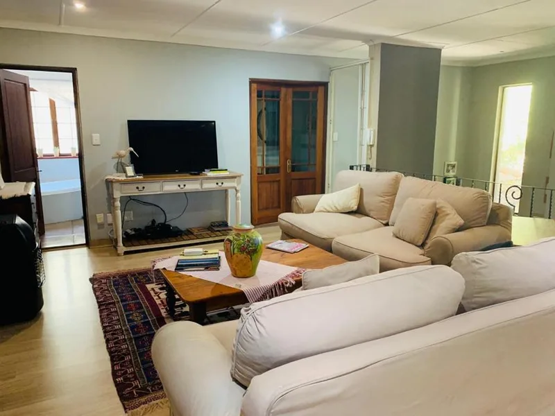 8 Bedroom House to rent in Hatfield