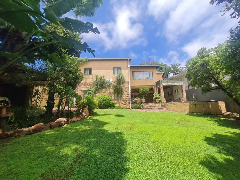 5 Bedroom House for sale in Kensington