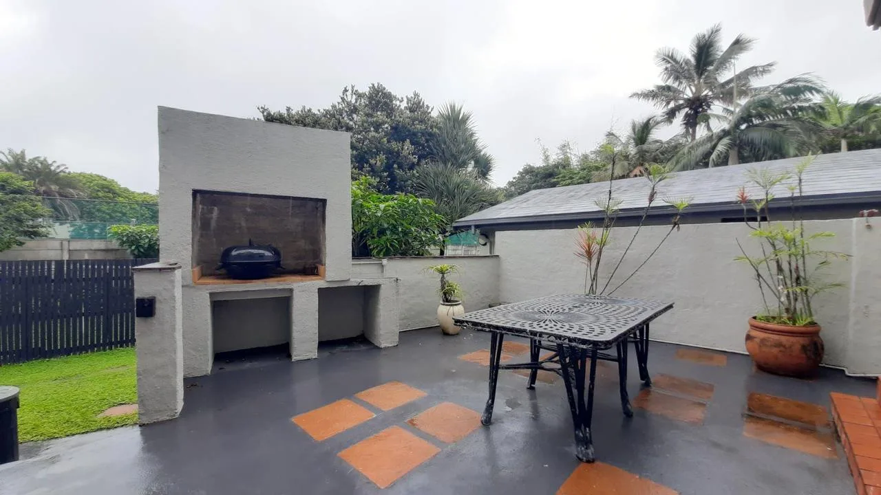 2 Bedroom Apartment / flat to rent in Compensation Beach