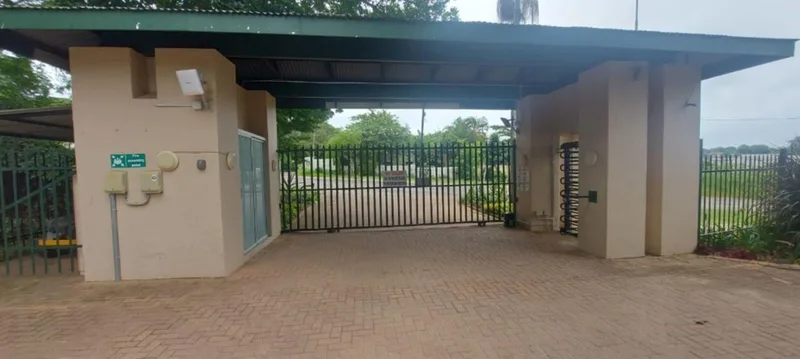 2 Bedroom Townhouse for sale in White River Ext 16