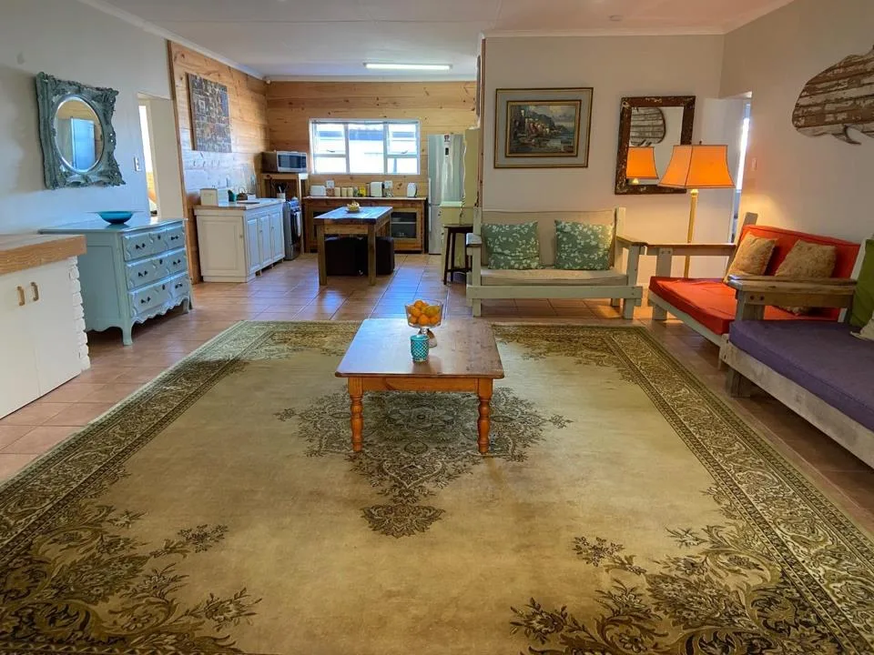 4 Bedroom House for sale in Stilbaai Wes