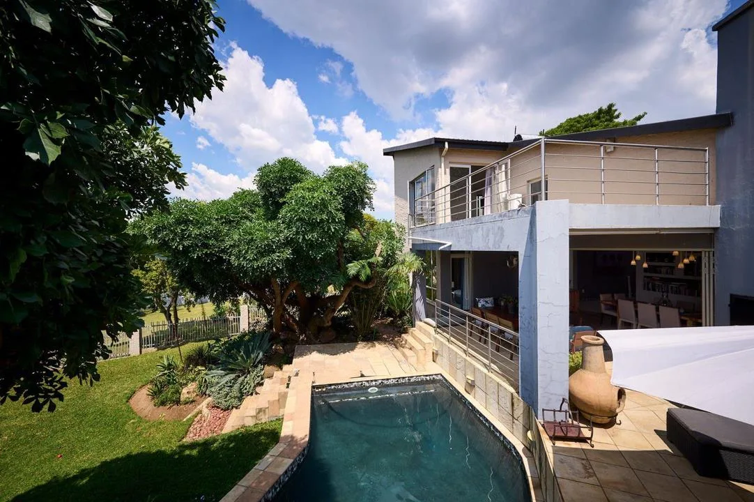 3 Bedroom House for sale in Carlswald North Estate