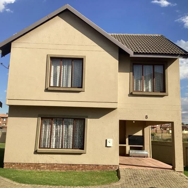 3 Bedroom House for sale in Secunda