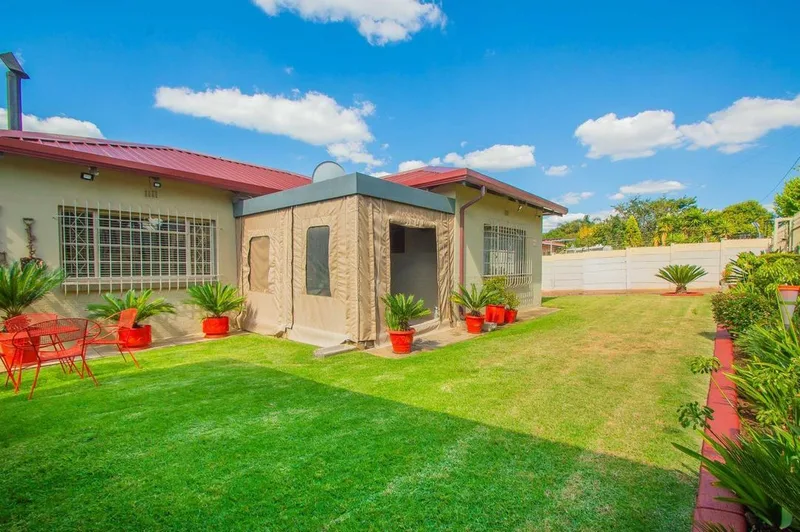 3 Bedroom House for sale in Wentworth Park