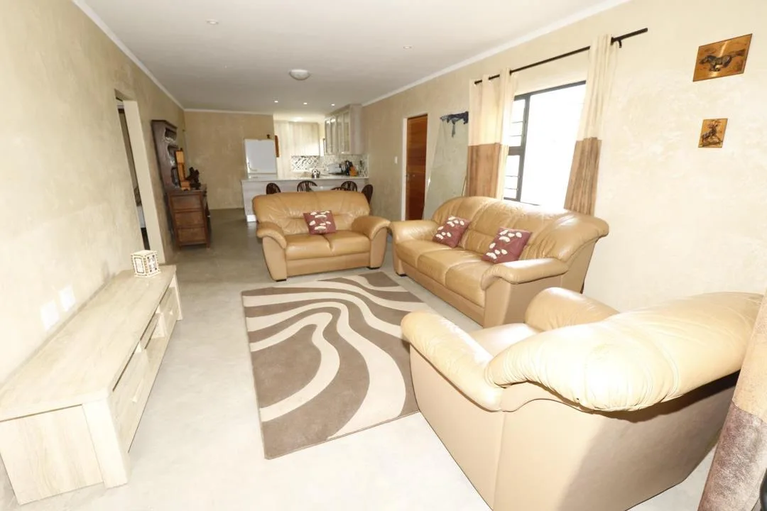 3 Bedroom Townhouse for sale in Riversbend