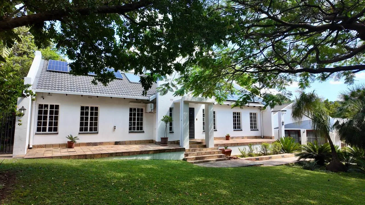 3 Bedroom House for sale in Cashan