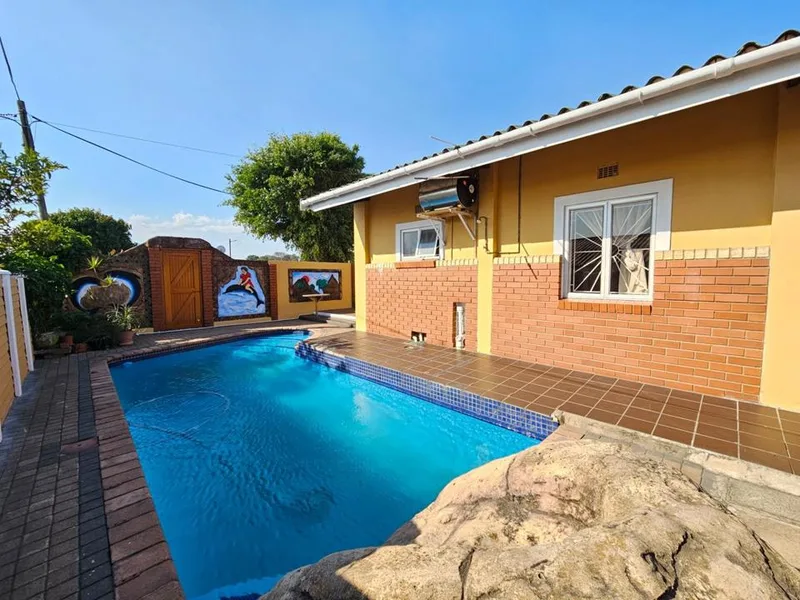 3 Bedroom House for sale in Austerville