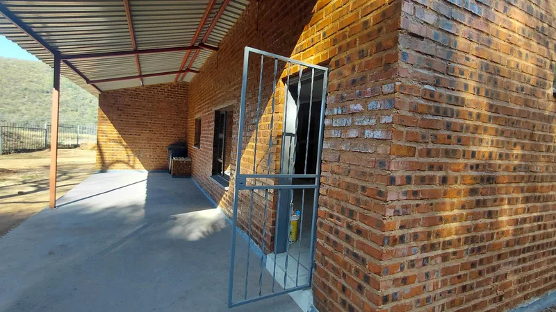 2 Bedroom Garden Cottage in Brits Outlying