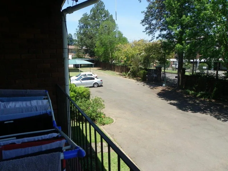 2 Bedroom Apartment / flat for sale in Pelham