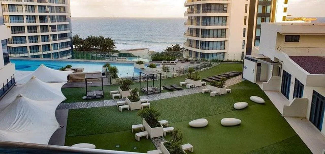 0.5 Bedroom Apartment / flat for sale in Umhlanga Central