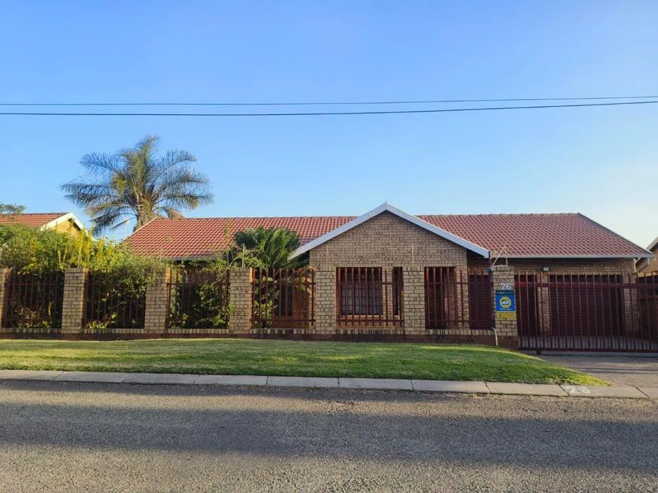 3 Bedroom House for sale in Reyno Ridge
