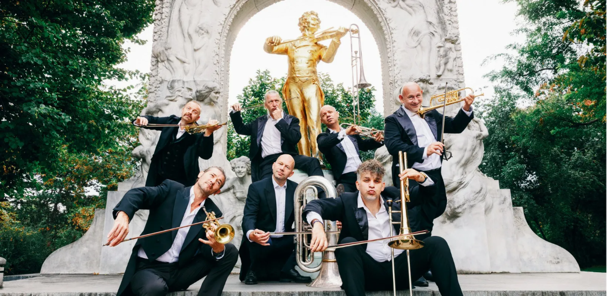 Mnozil Brass - Strau$$