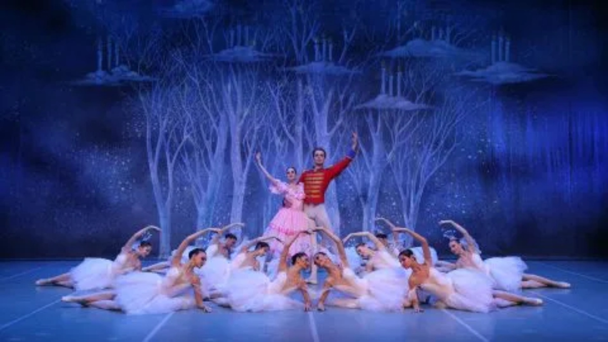Nötknäpparen med International Festival Ballet