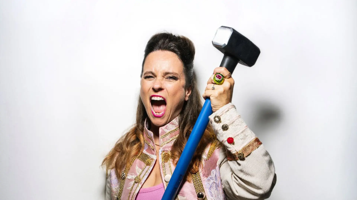 Tova Leigh: Fifty Shades of RAGE
